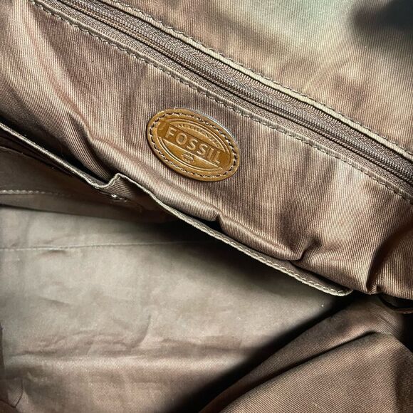 Fossil  Sydney leather Brown Patchwork tote beige & black  patchwork accents. - Picture 12 of 14